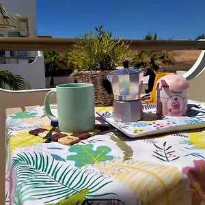 https://casa-clara-1.in-canary-islands.com